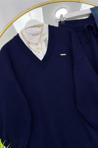 GÖVDESİ ÇİZGİLİ ÜÇ İPLİK SWEAT