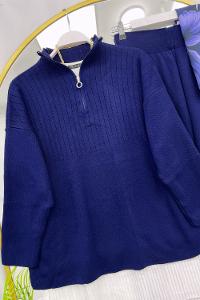 ÖNÜ ÇİZGİ DETAYLI KADIN TRİKO TAKIM