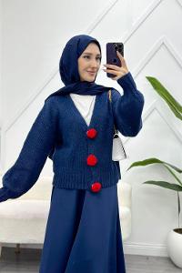 GÜL DÜĞMELİ YUMOŞ HIRKA