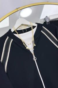 KOLLARI FIRFIRLI ETEKLİ KADIN TAKIM